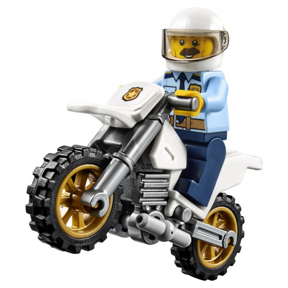 Конструктор LEGO City Police 60137 Побег на буксировщике в Туле
