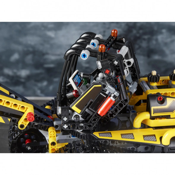 Конструктор LEGO Technic 42094 Гусеничный погрузчик в Туле