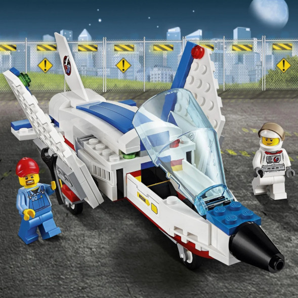 Конструктор LEGO City Space Port 60079 Транспортер для учебных самолетов в Туле